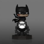 Batman: Arkham Knight Funko Pop! Premium SFX #614 – Figura de Vinilo Iluminada - Imagen 3